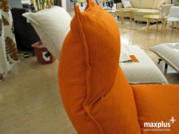 ソファにするかベッドにするか 家具 インテリア雑貨の品揃えは沖縄県内最大級 プラス することで毎日の生活が楽しくなる Maxplus マックスプラス