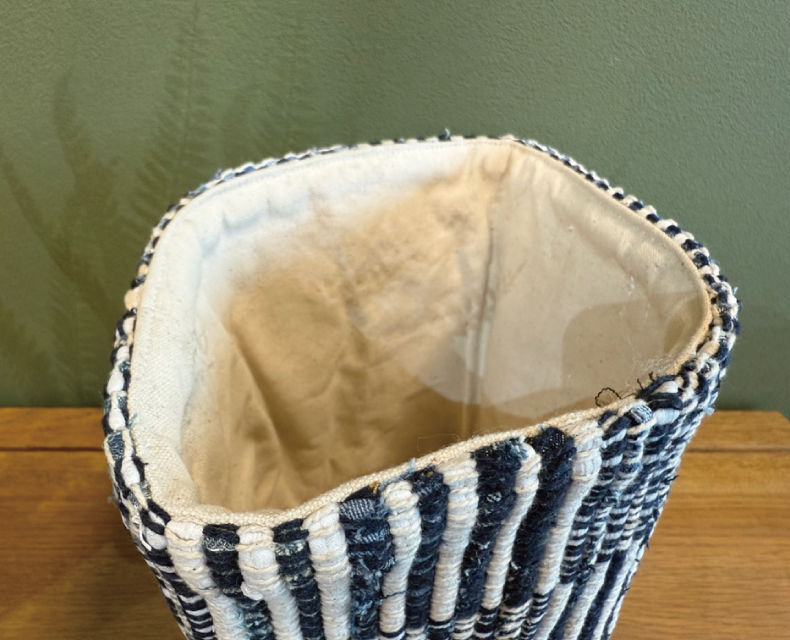 (日本語) プランターカバー