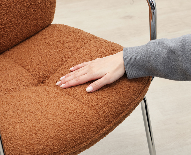 (日本語) 肘付きダイニングチェア