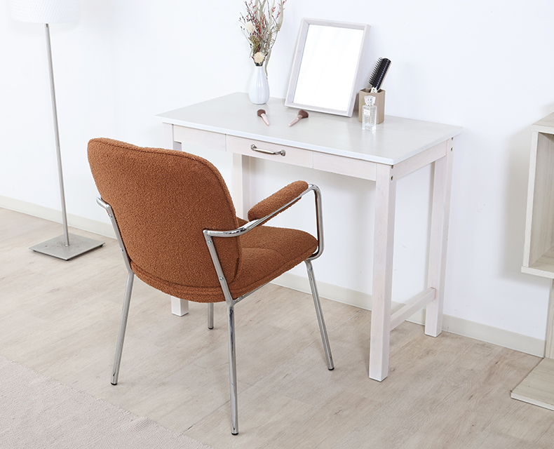 (日本語) 肘付きダイニングチェア