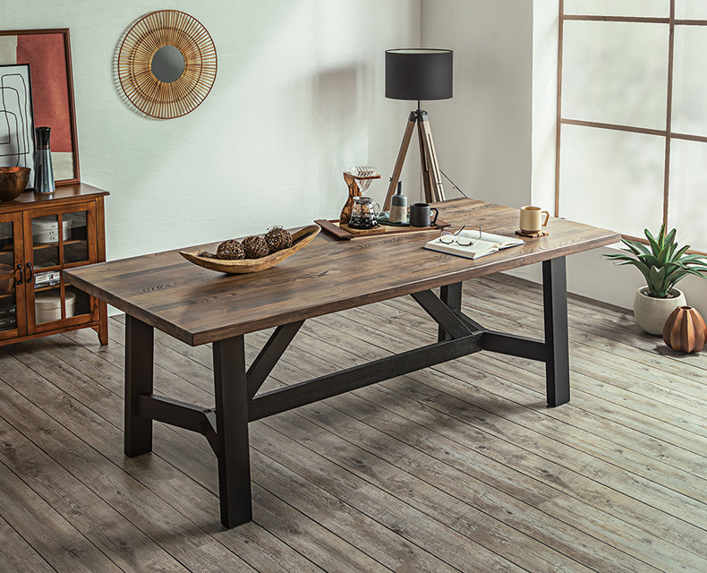 (日本語) ダイニングテーブル(無垢材)