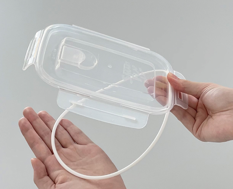 ４点ロック保存容器