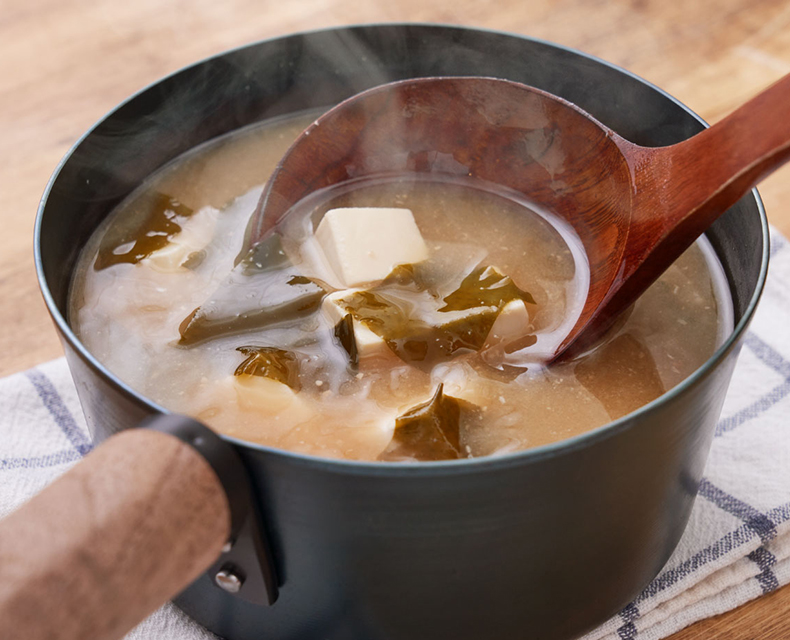 今日を元気にするお味噌汁パン