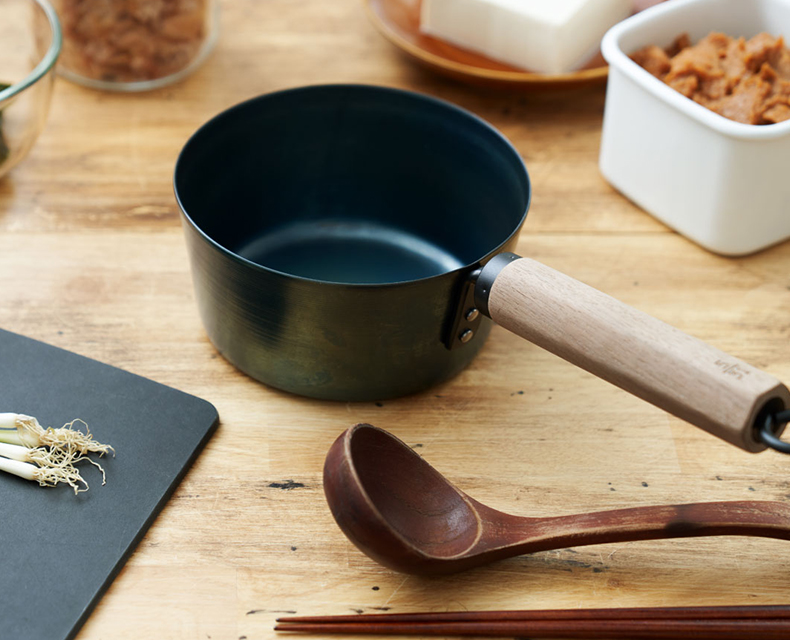 今日を元気にするお味噌汁パン