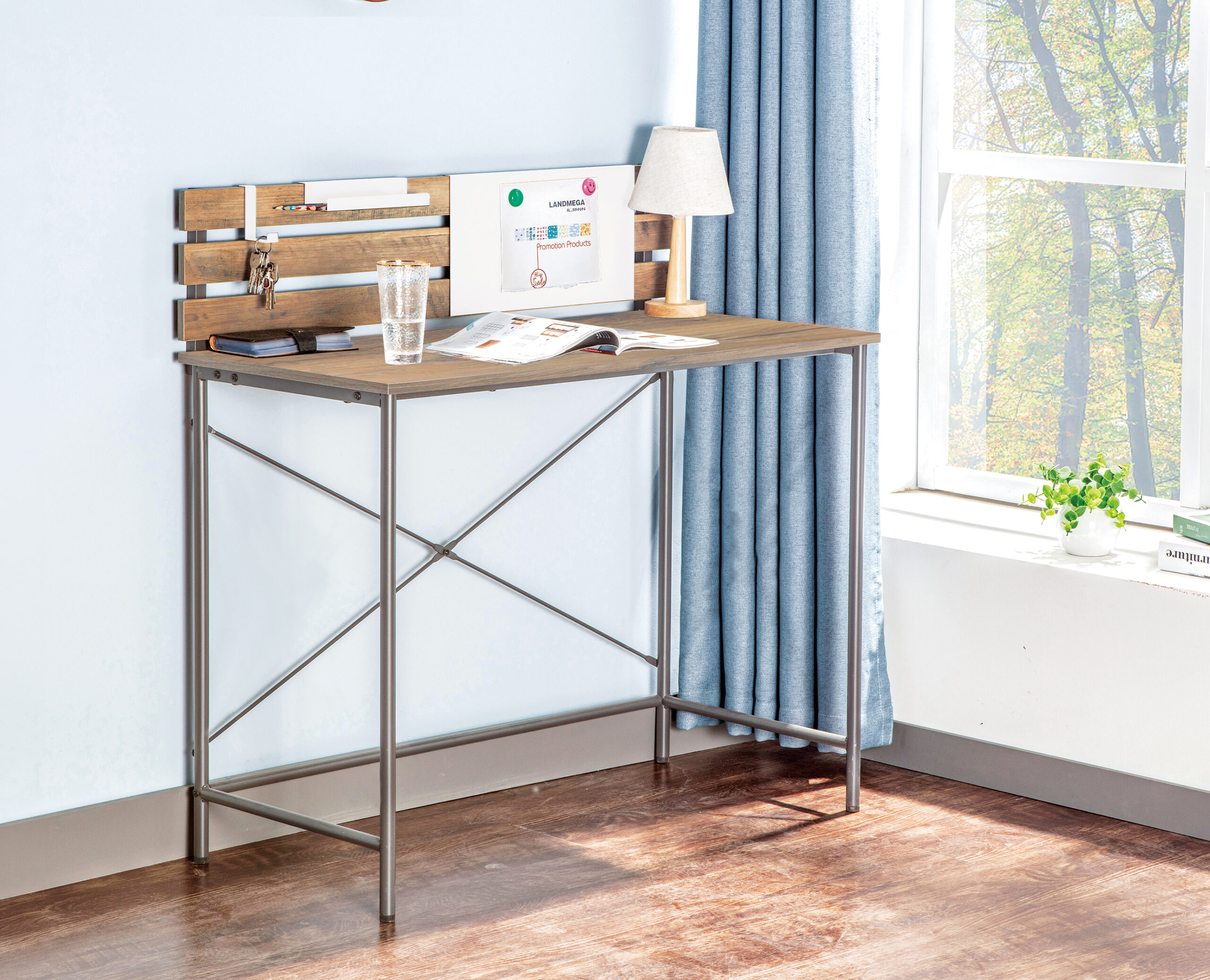 (日本語) マグネットボード付きデスク